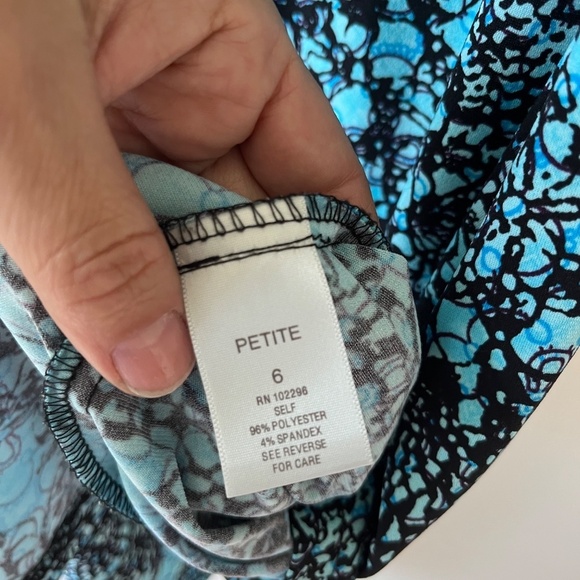 DressBarn Turquoise Cocktail V Neck Midi Dress V Neck Stretch Size 6 Petite. - Picture 6 of 7